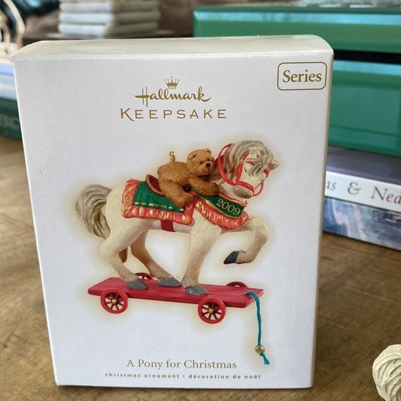 Hallmark - Picture 2 of 6